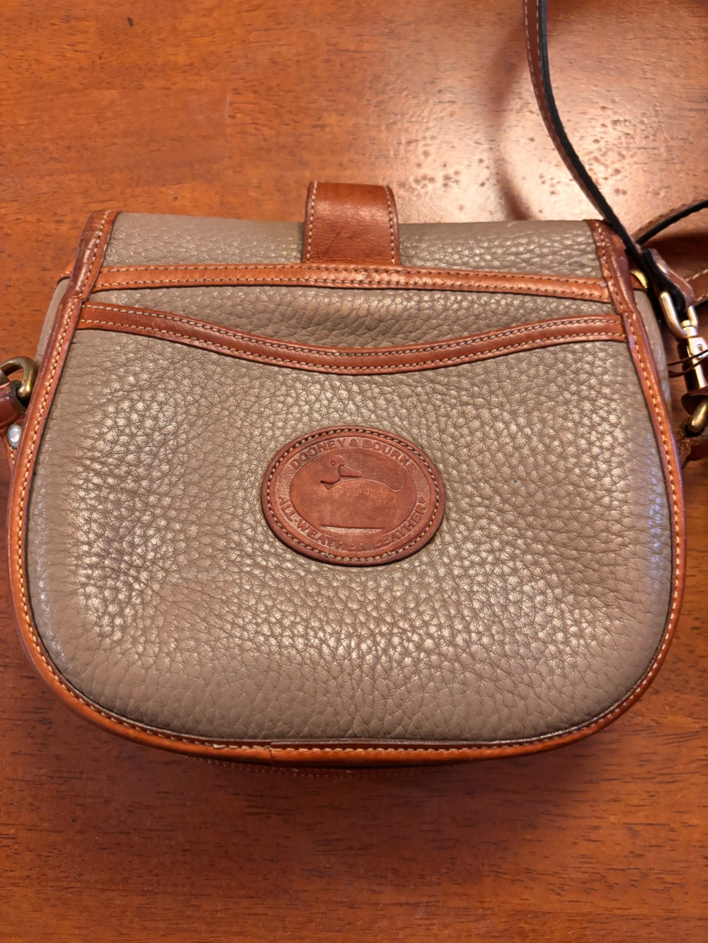 Vintage Dooney & Bourke Taupe Pebbled Leather Crossbody with Brown Trim Small - Picture 2 of 11